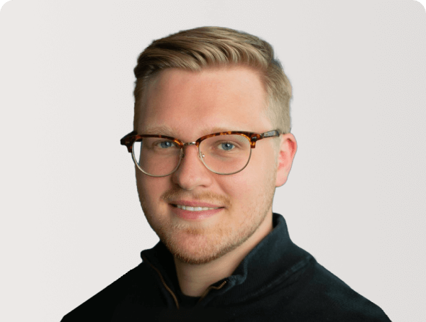 Headshot-Quinn-Newell